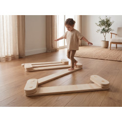 Tabla de equilibrio montessori para niños
