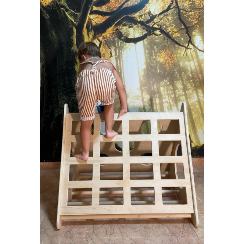 Cubo de escalada / triangulo de actividad infantil
