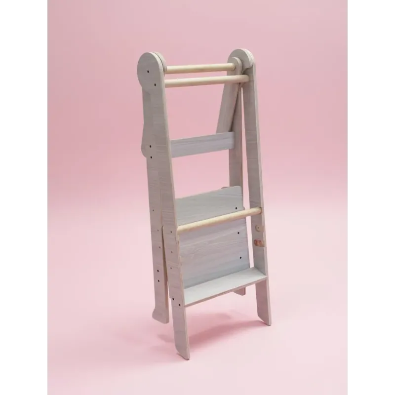 Torre regulable y plegable