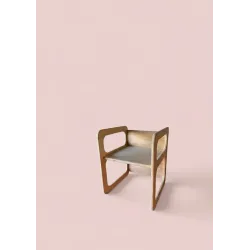 Silla infantil de madera Montessori