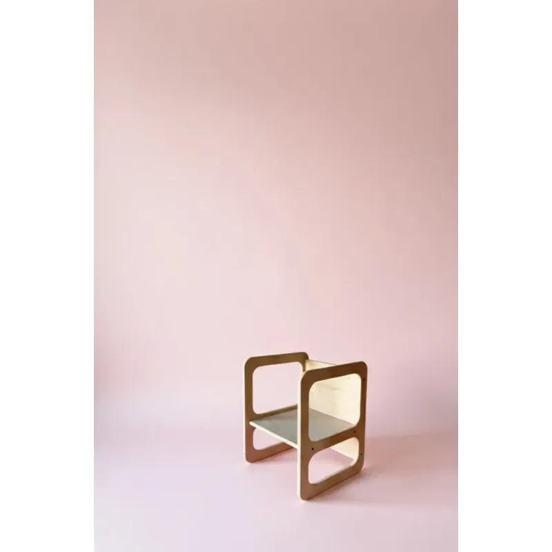 Silla infantil de madera Montessori