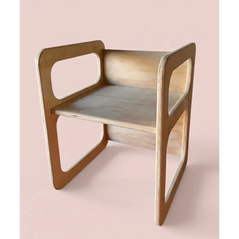 Silla infantil de madera Montessori