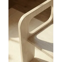 Silla infantil de madera Montessori