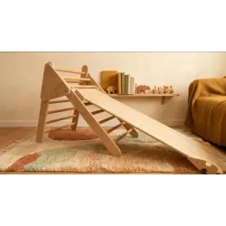 Triángulo de Escalada con Rampa Reversible: Diversión y Motricidad en Madera