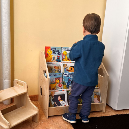 Libreria infantil Montessori de madera